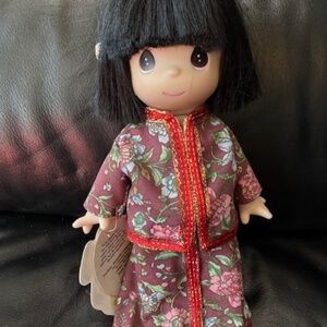 Lily - Singapore Precious Moments Doll Children of the World